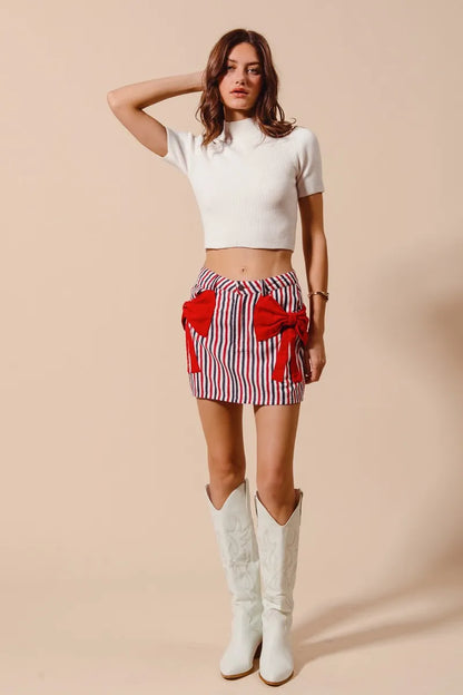 Contrast Bow Knot Pocket Denim Skirt