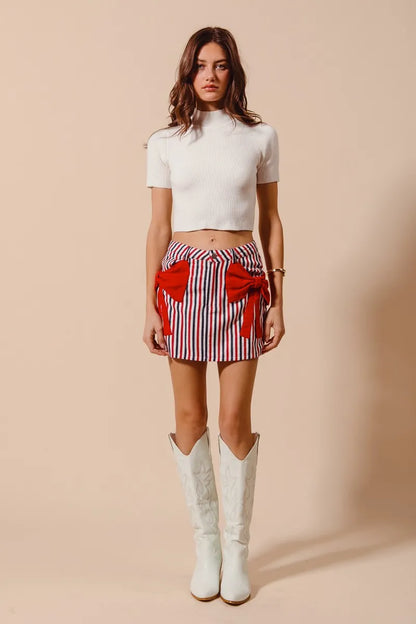 Contrast Bow Knot Pocket Denim Skirt