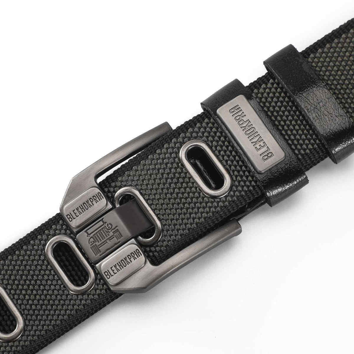 Unisex Minimalist Waistband – Stylish Perforated Leather Belt with Square Alloy Buckle
