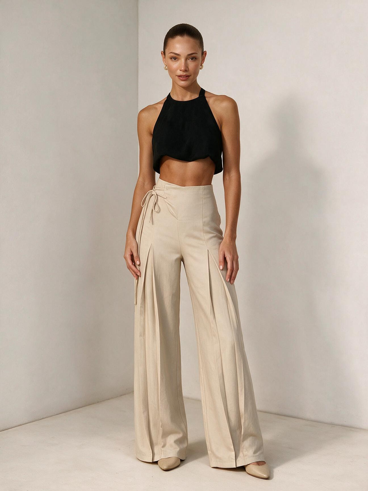 The Sienna Pleated Wide-Leg Trousers